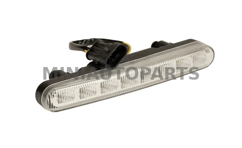 Led priekinis bamperis dešinėje / kairėje Ligier JS56