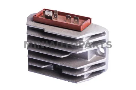 Lombardini 5 kontaktų įtampos reguliatorius Ligier JS50 / IXO / X-Too R / JSRC