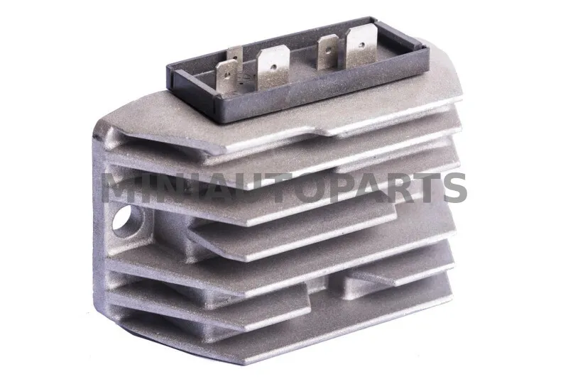Lombardini 6 kontaktų įtampos reguliatorius Ligier JS50 / IXO / X-Too R / JSRC