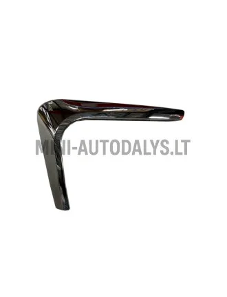 Dekoratyvinė chromo juostelė priekinio bamperio dešinėje Ligier JS60 CHIC